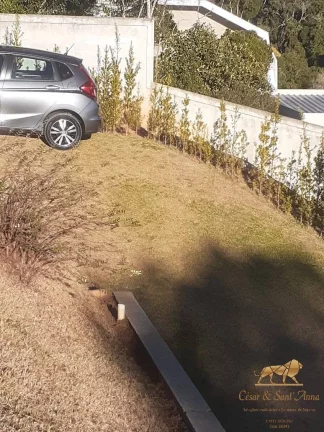 Imagem Lote de 2.500m² com Acesso a Duas Ruas!