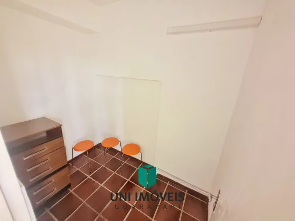 Imagem Excelente 2 quartos + dependência com elevador e garagem no Centro de Guarapari