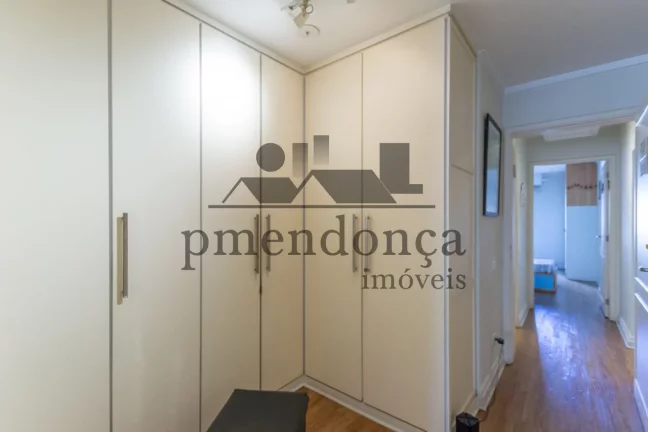 Imagem Apartamento reformado em Perdizes com 137m², 3 quartos (1 suíte) e 2 vagas