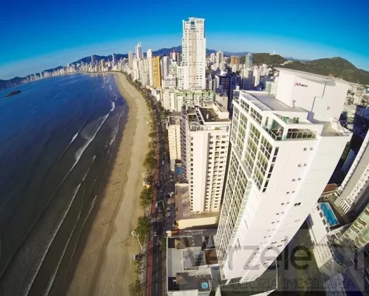 Imagem Apartamento para Temporada em Balneário Camboriú / SC no bairro Centro