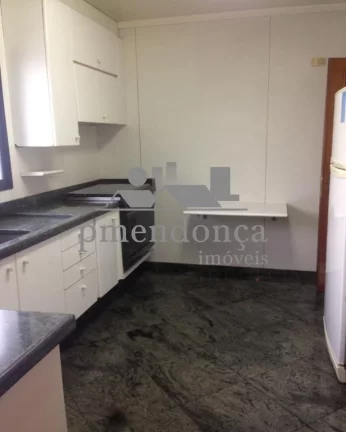 Imagem Apartamento em Higienópolis com 03 suí­tes e 03 vagas, 245m²