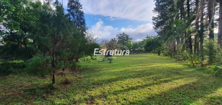 Imagem Terreno amplo para sua casa alto padrão em Santa Maria!