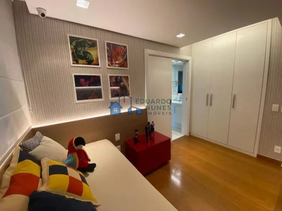 Imagem APARTAMENTO COM 191 M², 04 QUARTOS, 05 VAGAS DE GARAGEM NO SION.