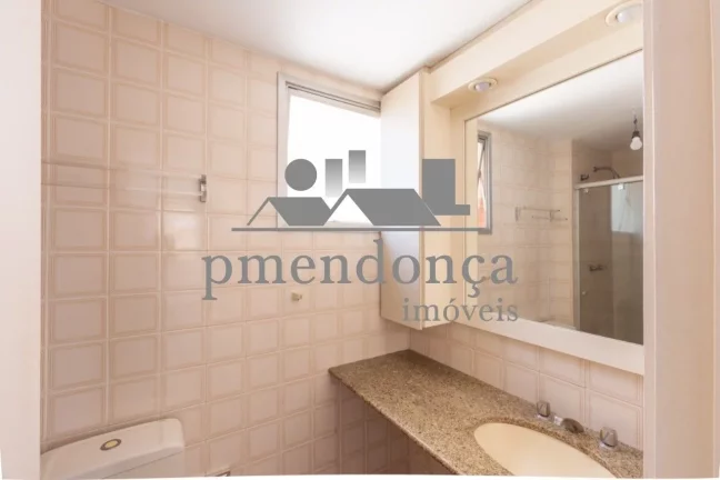 Imagem Apartamento em Pinheiros com 92m², 3 quartos (1sui­te) e 2 vagas fixas.