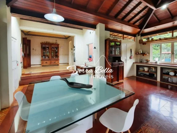 Imagem Casa com 3 dormitórios à venda, 350 m² por R$ 1.800.000,00 - Vargem Grande - Teresópolis/RJ