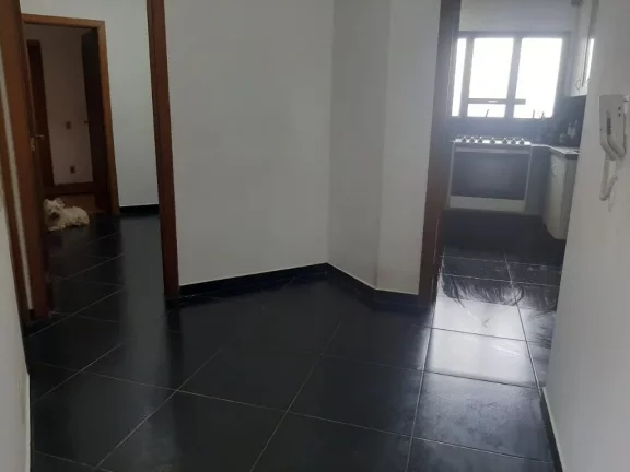 Imagem Apartamento de Luxo no Itaim Bibi: 4 Quartos, 2 Suítes, 3 Banheiros, 3 Vagas - 181m² - São Paulo-SP