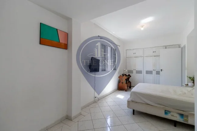 Imagem Apartamento à venda na Vila Mariana, São Paulo-SP: 3 quartos, 1 suíte, 2 salas, 2 banheiros, 120m². Venha conferir!