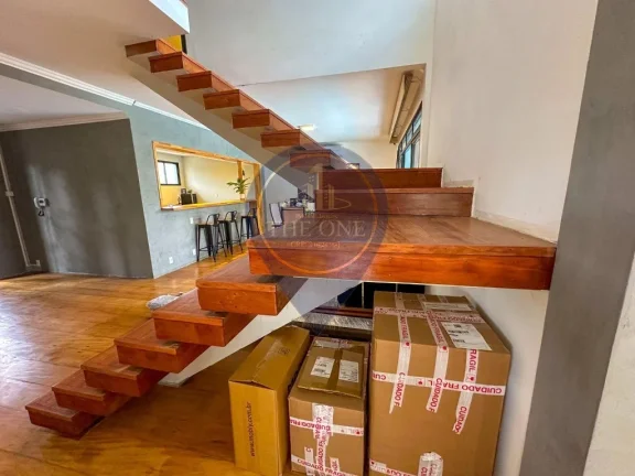 Imagem Imperdível oportunidade: Casa à venda em São Paulo-SP, Alto de Pinheiros! 5 quartos, 5 suítes, 6 vagas e 420m².