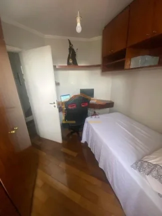 Imagem Apto com 3 dormitórios, sendo 1 suíte, sala 2 ambientes com sacada, banheiro social, cozinha, áre...