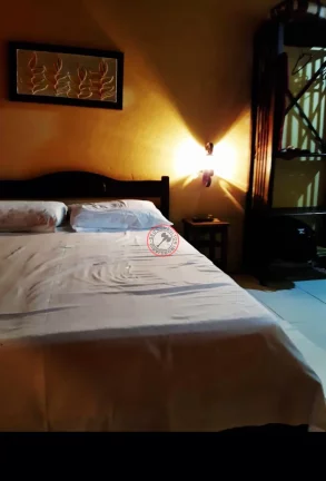 Imagem POUSADA BEM LOCALIZADA COM 22 QUARTOS 2 CASAS DE APOIO PARA RECEPÇÃO,CAFE E JOGOS,2 PISCINAS SAUNA AREA DE ESTACIONAMENTO