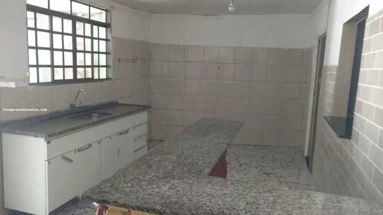Imagem Casa para Venda em Limeira, Jardim Hortência, 3 dormitórios, 1 banheiro, 1 vaga