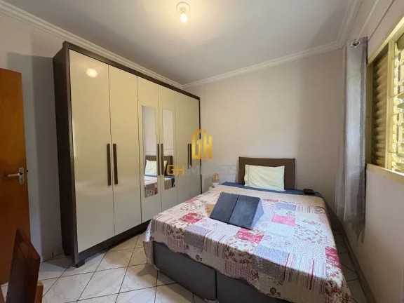 Imagem Casa com 3 quartos no Jardim Das Esmeraldas, em terreno com 213m² com 115m² de área construída p...
