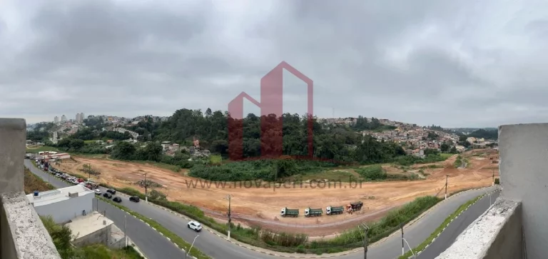 Imagem Sobrado em Fase de Construção: Casa à Venda em Franco da Rocha-SP, 2 Quartos, 2 Suítes, 1 Vaga de Garagem, 70m²