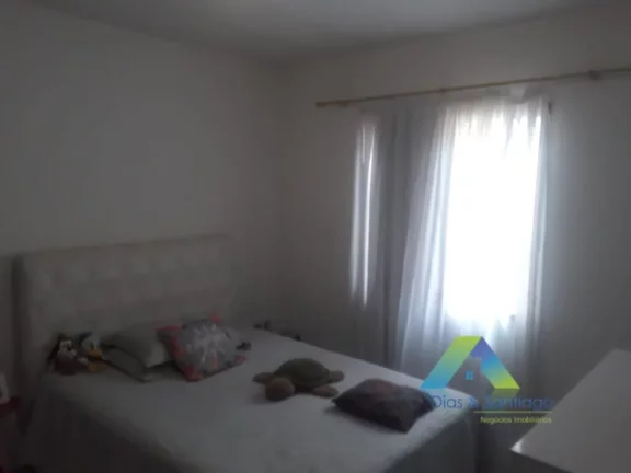 Imagem Lindo sobrado com 3 dormitórios sendo 1 suite, 2 vagas de garagem com ótima localização .