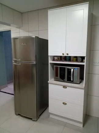 Imagem Sobrado Maravilhoso com 178 m² 3 Dormitórios 3 Vagas Estuda Permuta