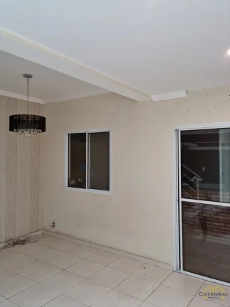 Imagem Sobrado com 3 quartos à venda no Condomínio Garden Resort - Engordadouro - Jundiaí