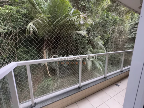 Imagem Apartamento na área nobre da Praia Grande com vista para mata