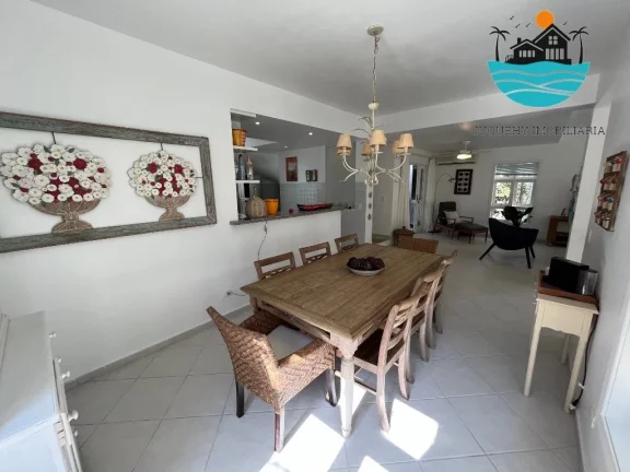 Imagem Alugar Casa anual em Juquehy em Condomínio Fechado - com 4 dormitórios, 2 suíte, 100m da praia - Acomodação máx. 10 pessoas | Juquehy Imobiliária