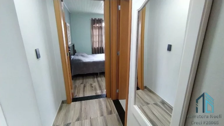 Imagem Casa com amplo quintal, a venda 03 quartos em Colombo PR