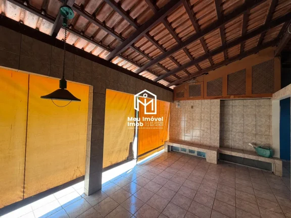 Imagem Casa em Candangolândia 4 Quartos, 1 Suíte, 245M² - Brasília