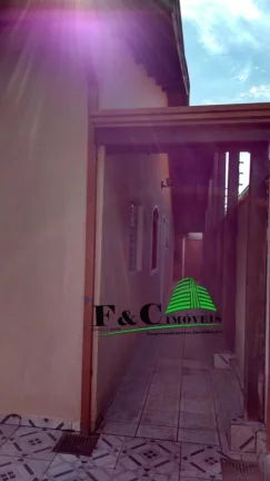 Imagem Casa para Venda em Paulínia, João Aranha, 3 dormitórios, 1 suíte, 2 banheiros, 2 vagas