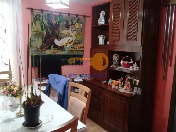 Imagem EXCELENTE CASA EM CONDOMINIO NO BAIRRO ALTO EM CURITIBA