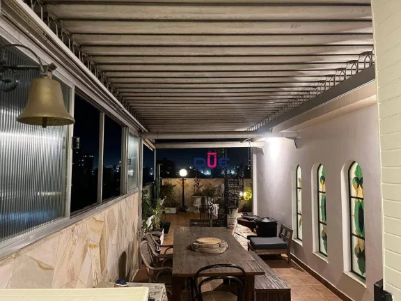 Imagem Cobertura com 361m², 4 dormitórios e Lazer Privativo na Ponta da Praia