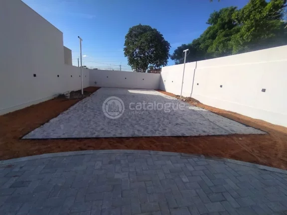 Imagem Casa à venda no Condomínio Nova Esperança em Parnamirim!