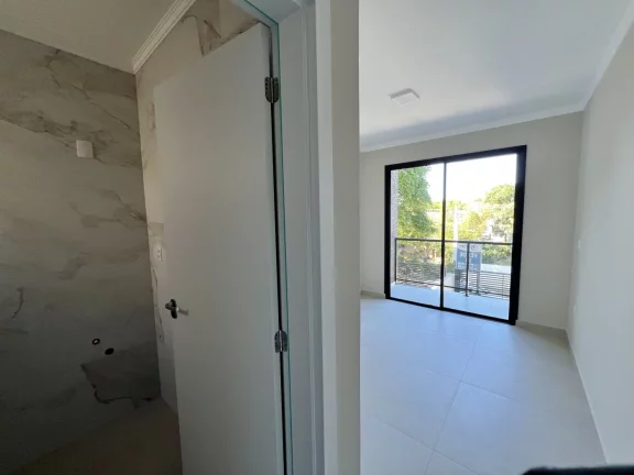 Imagem Casa / Sobrado para Venda em Florianópolis / SC no bairro Ingleses do Rio Vermelho