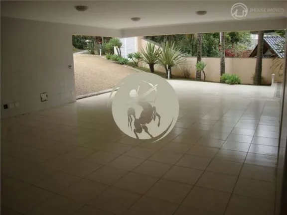 Imagem Casa a venda em condomínio fechado em Barueri