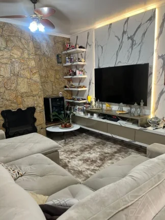 Imagem ATIBAIA BELVEDERE. CASA COM PISCINA. 04 DORM.