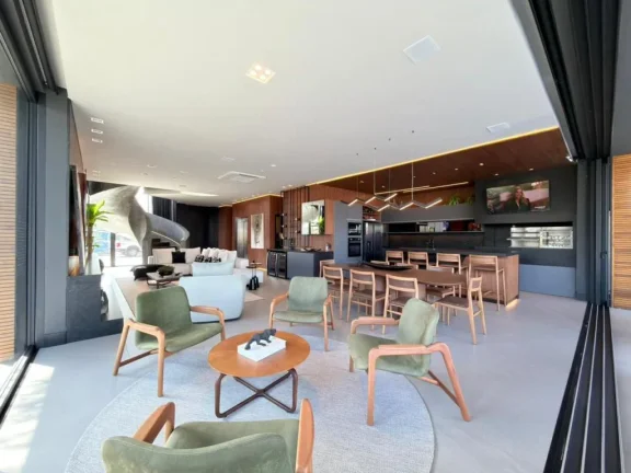 Imagem Casa em Condominio 6 Dormitórios - Bairro xangri-la
