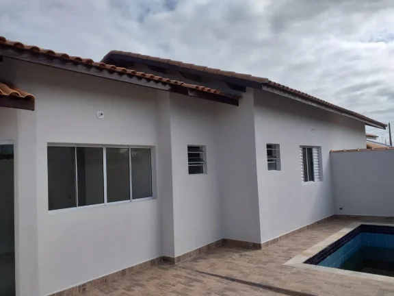 Imagem Casa para Venda em Itanhaém, Tupy, 3 dormitórios, 1 suíte, 1 banheiro, 2 vagas