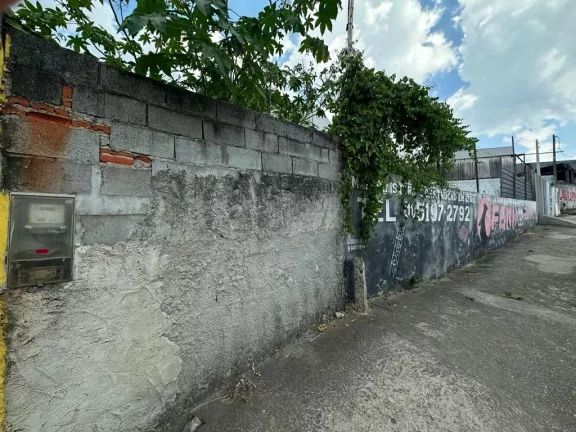 Imagem Terreno para alugar, 2500 m² por R$ 5.000,00/mês - Jardim Amazonas - Suzano/SP