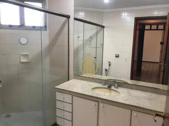 Imagem Apartamento com 3 dormitórios e uma suíte venda, 96 m² por R$ 400.000 - Centro - Ribeirão Preto/SP