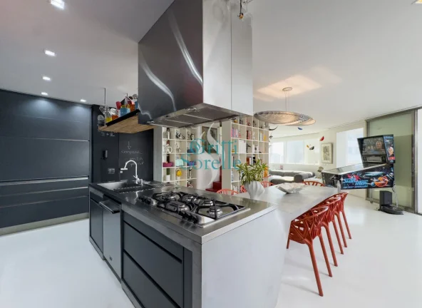 Imagem Cobertura Duplex à Venda em Indianópolis - São Paulo/SP.