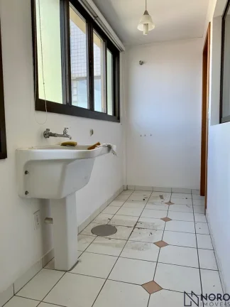 Imagem Apartamento 104m² privativo, Frente, 2 dormitórios,Suíte, Living 2 ambientes, Sa
