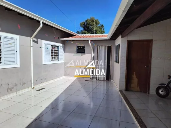 Imagem Casa com 3 dormitórios à venda, 280 m² por R$ 810.000,00 - Ajapi - Rio Claro/SP