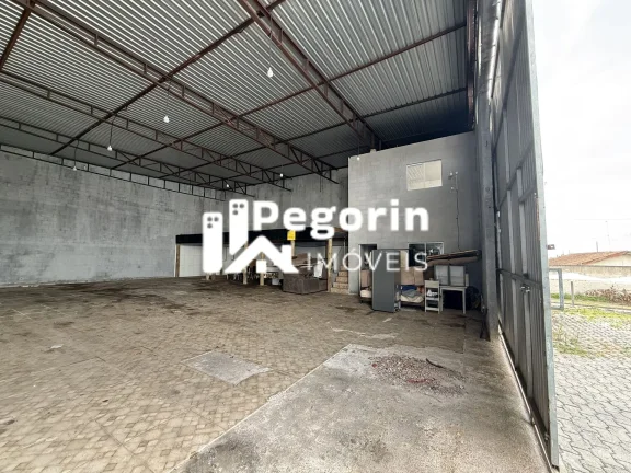 Imagem Galpão à venda em São José dos Pinhais, Guatupê, 270,00m²
