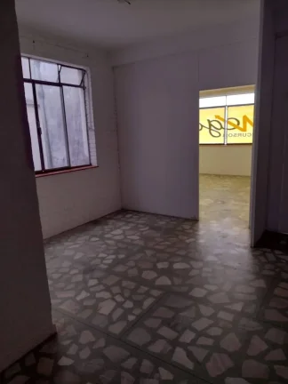 Imagem Sala Comercial à Venda – Andar Completo no Centro de Barbacena