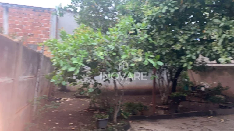 Imagem Casa com 2 dormitórios à venda, 120 m² por R$ 1.000.000,00 - Setor Central - Itumbiara/GO