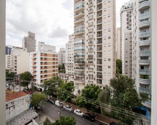 Imagem living para 2 ambientes integrado som a sala de jantar, lavabo, 3 dormitórios sendo 1
