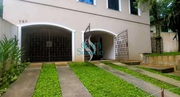 Imagem Sobrado à Venda na Chácara Monte Alegre - São Paulo/SP.