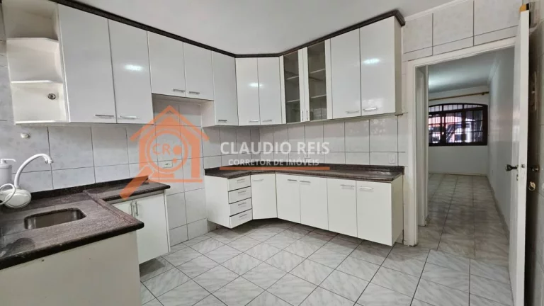 Imagem Casa com 2 Quartos à venda, 81m² - Jardim Pedreira
