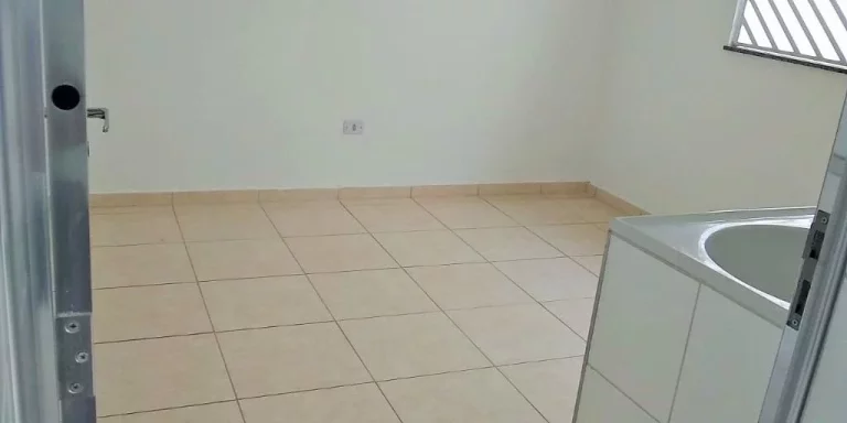Imagem Casa com 1 dormitório para alugar, 45 m² por R$ 1.350,00/mês - Jardim Imperador - Suzano/SP