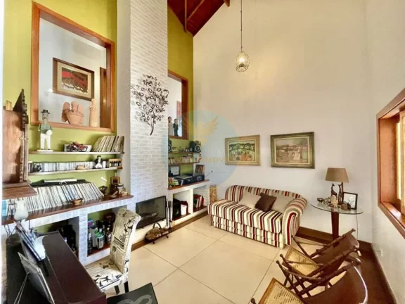 Imagem Casa em Condomínio a Venda no bairro Granja Viana - Carapicuíba, SP