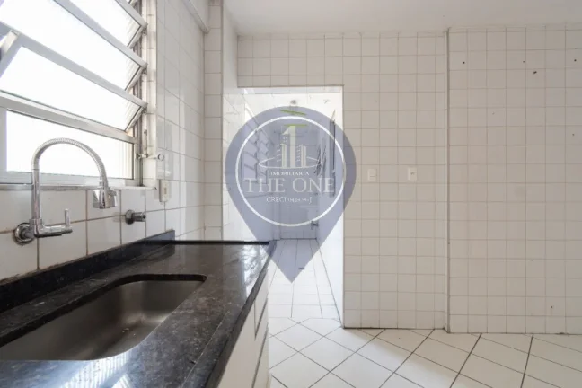 Imagem Apartamento à venda em São Paulo-SP, na Aclimação: 1 quarto, 2 salas, 1 banheiro, 1 vaga, 68m² de área. Venha conferir!