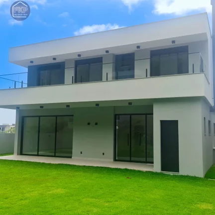 Imagem Casa Alto Padrão 4 suítes!