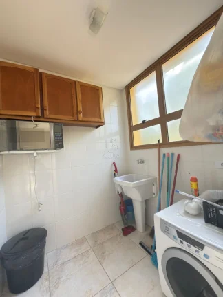 Imagem Sobrado Triplex de 155m² no Saco da Ribeira!!