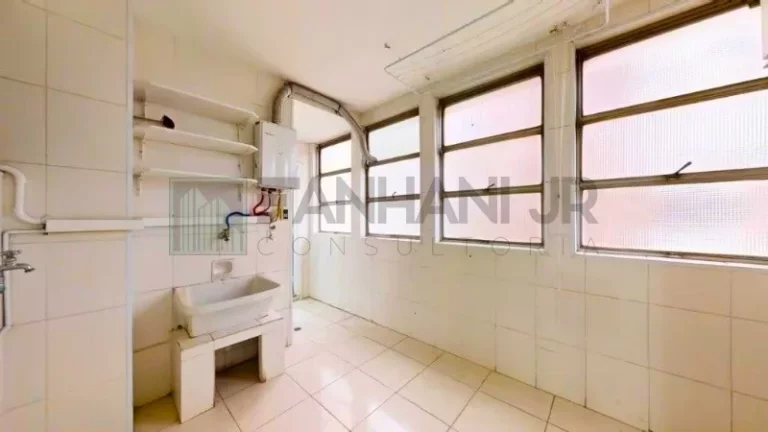 Imagem Impecável apartamento à venda em São Paulo, Jardim Europa: 3 quartos, 1 suíte, 2 salas, 3 banheiros, 2 vagas, 147m².